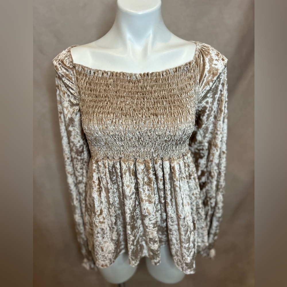 Bibi Velvet Smocked Women's Top